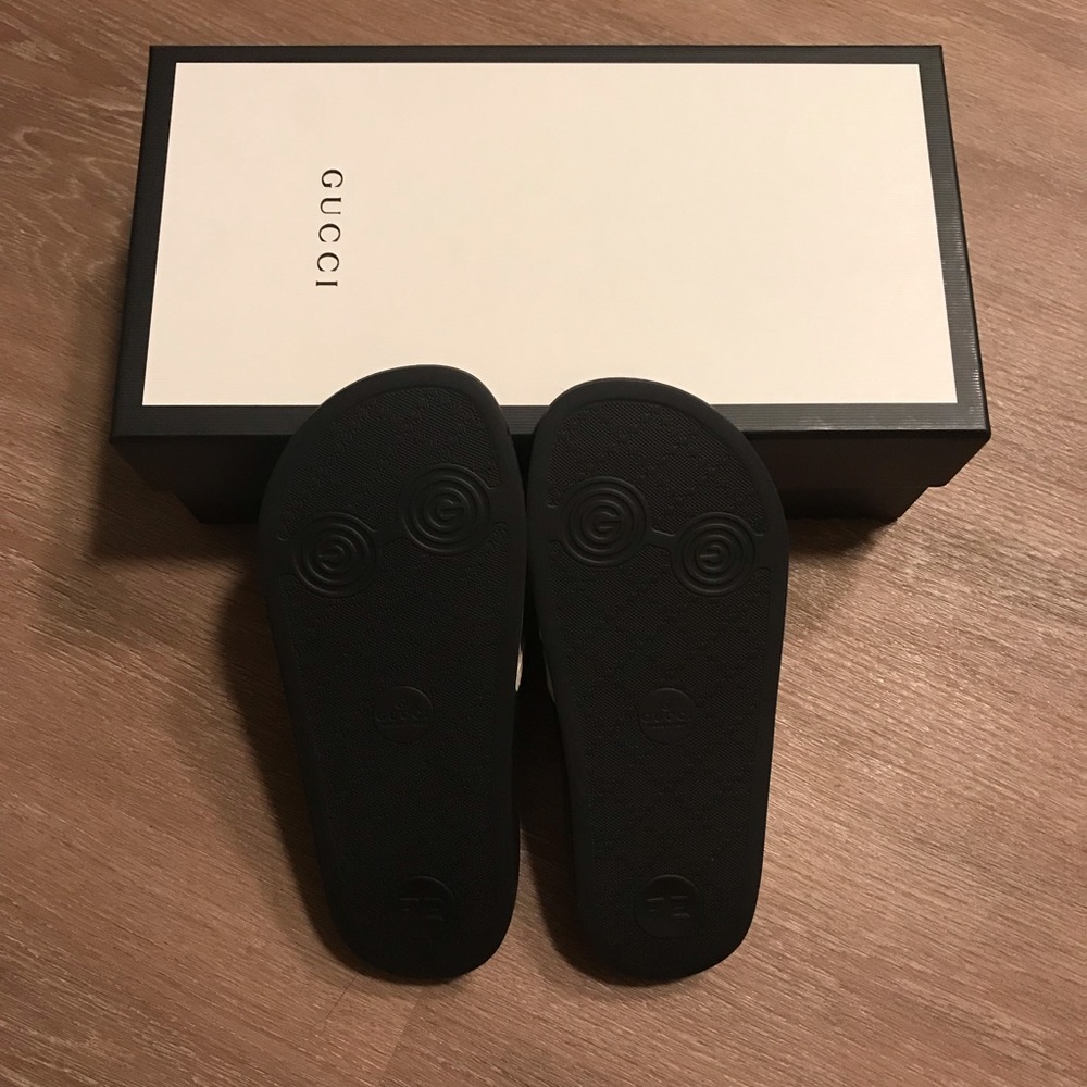 100% NWT Gucci Pursuit Guccy Logo Slide Sandal - Picture 8 of 8
